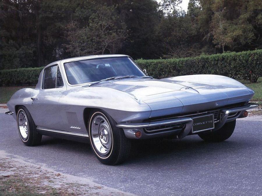  Chevrolet Corvette Stingray 1967 года  (фото 17 из 26)